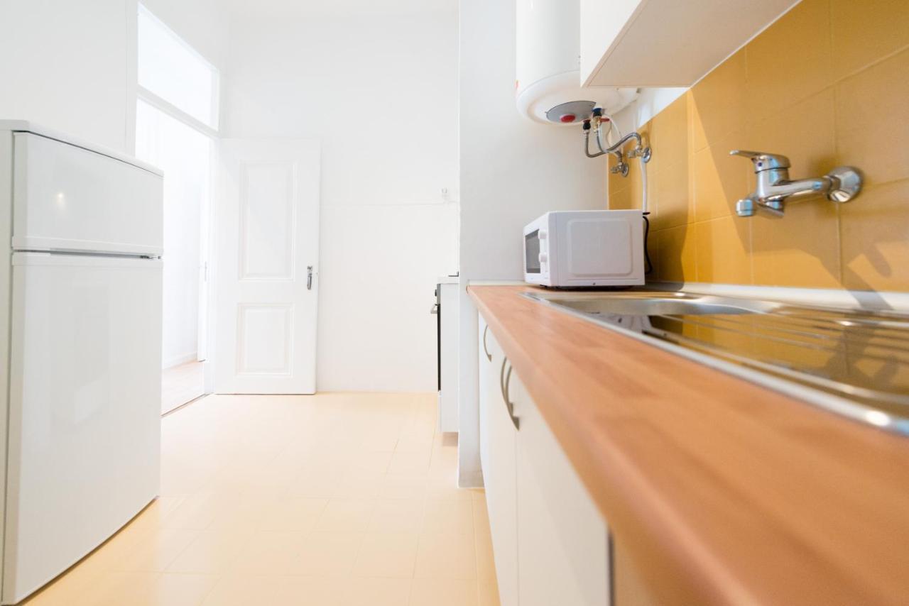 Typical Almirante By Homing * Lisbon